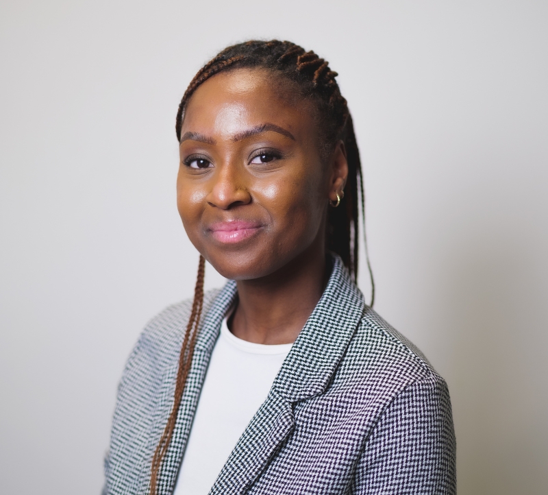 Huguette Ekeuh au cabinet de Kinésithérapie Val d'Europe